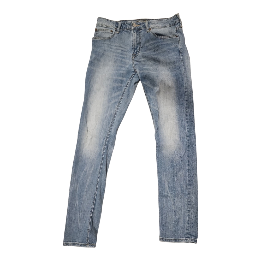 American Eagle Light Wash Blue Jeans